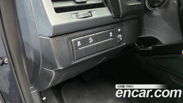 KG Mobility Rexton 2022 — photo 28