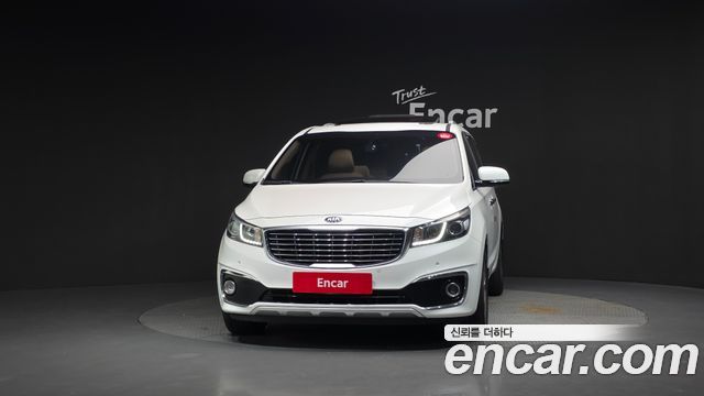 Kia Canival 2018 — photo 3