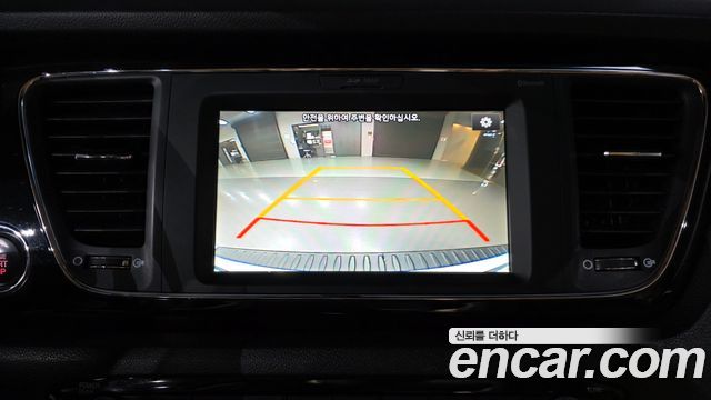 Kia Canival 2018 — photo 16