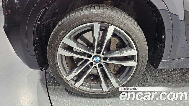 BMW X6 2016 — photo 5