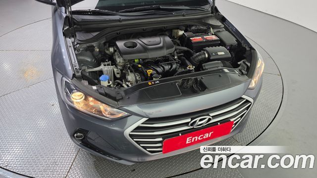 Hyundai AVANTE 2018 — photo 6