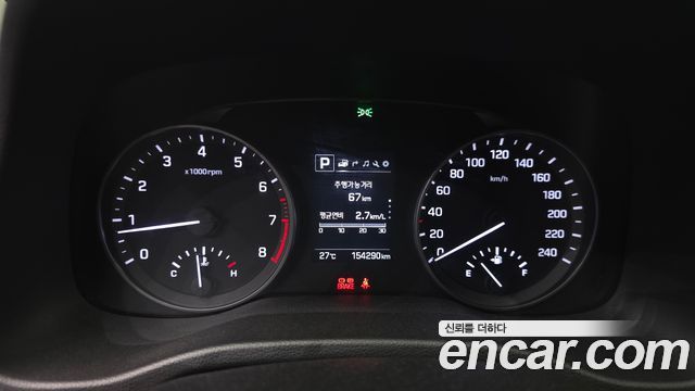 Hyundai AVANTE 2018 — photo 8