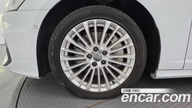 Audi A6 2020 — photo 5