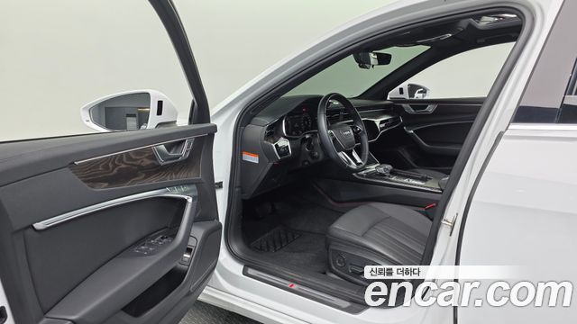 Audi A6 2020 — photo 14