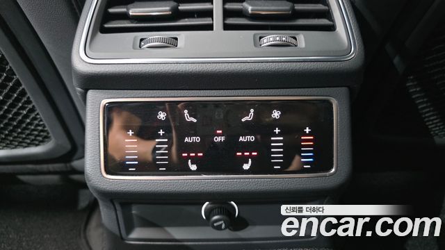 Audi A6 2020 — photo 18