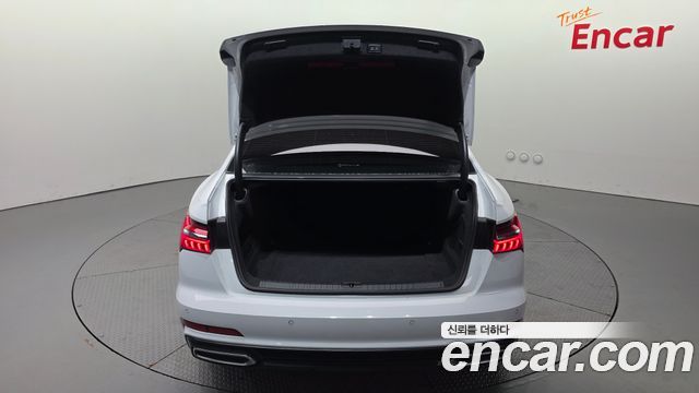 Audi A6 2020 — photo 20