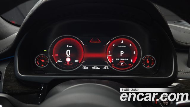 BMW X6 2018 — photo 11
