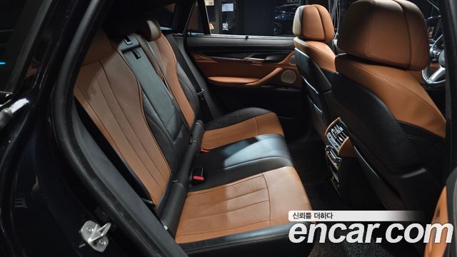 BMW X6 2018 — photo 18