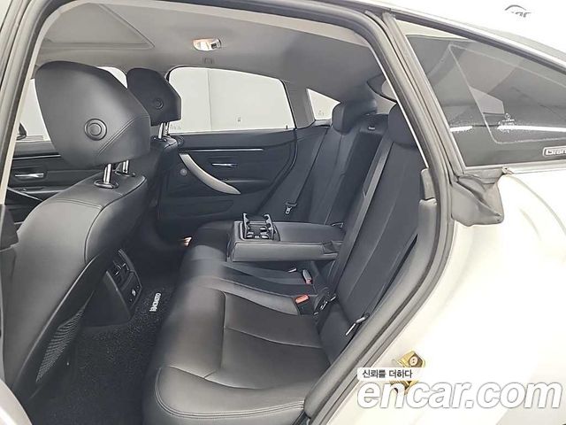 BMW 4-Series 2018 — photo 12