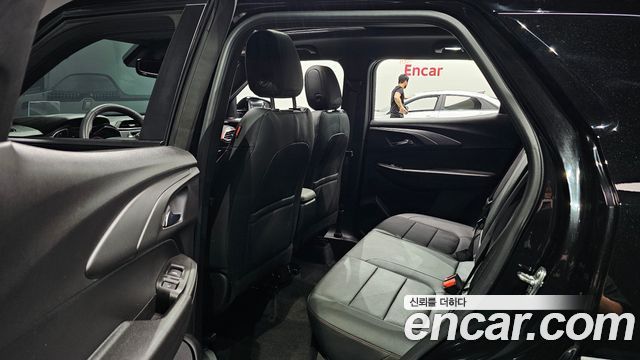 ChevroletGMDaewoo Trailblazer 2022 — photo 17