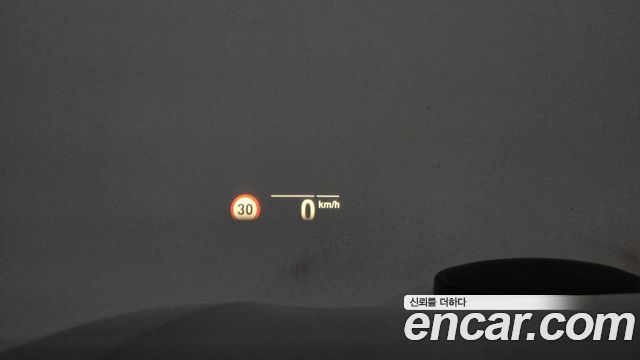BMW 7-Series 2020 — photo 17