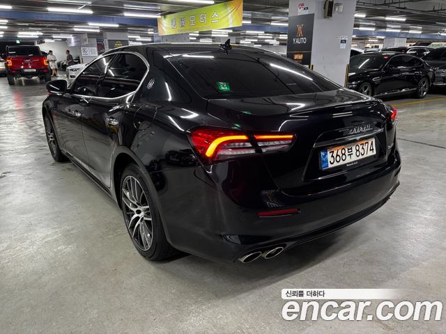 Maserati Ghibli 2021 — photo 2