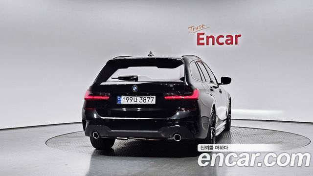 BMW 3-Series 2021 — photo 4