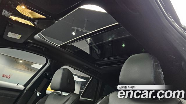 BMW 3-Series 2021 — photo 18