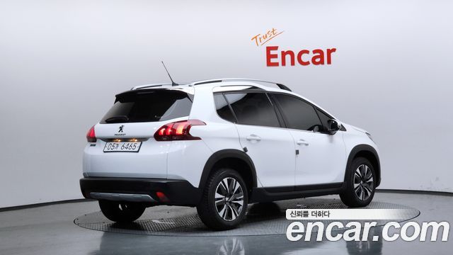 Peugeot 2008 2019 — photo 2