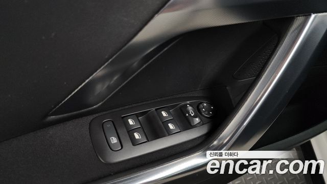 Peugeot 2008 2019 — photo 20