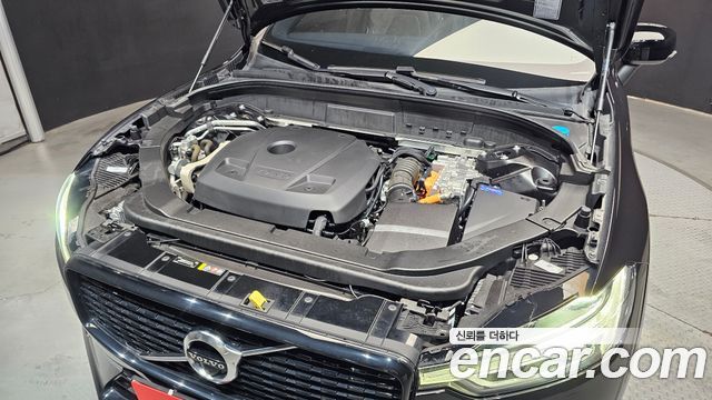 Volvo XC60 2021 — photo 6