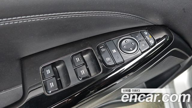 Kia K7 2020 — photo 13