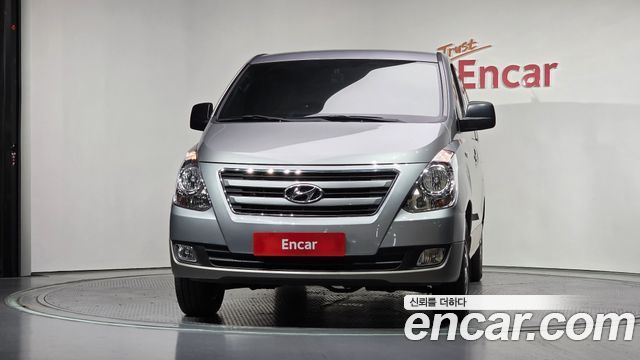 Hyundai Starex 2017 — photo 3