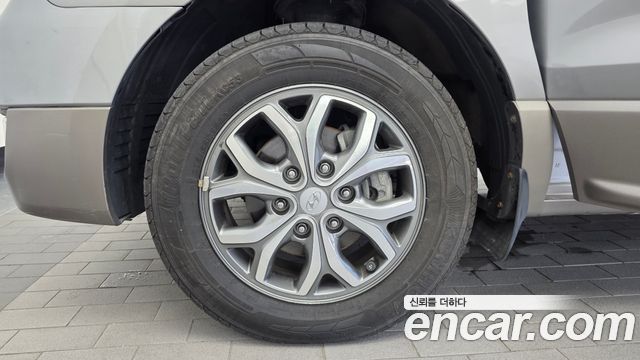 Hyundai Starex 2017 — photo 5