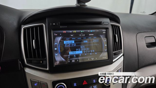 Hyundai Starex 2017 — photo 16