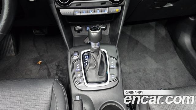 Hyundai Kona 2018 — photo 12