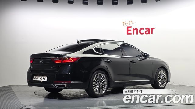 Kia K7 2017 — photo 2