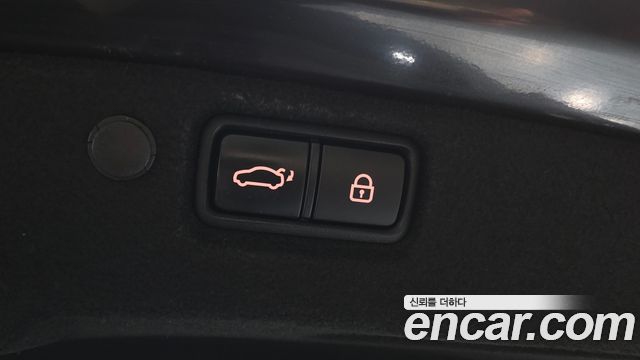 Kia K7 2017 — photo 26