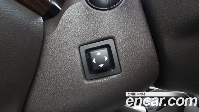 Kia K7 2017 — photo 29