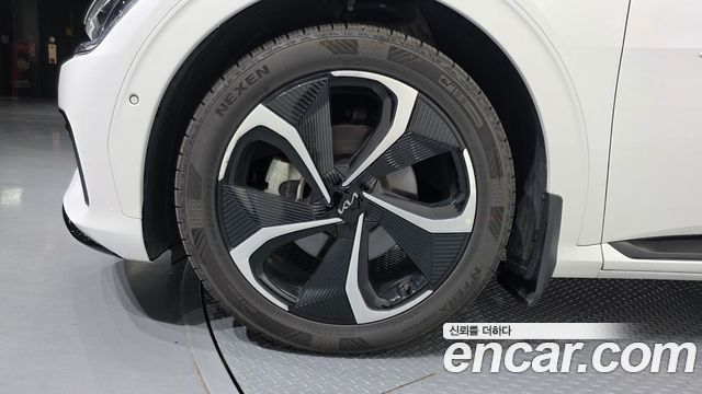 Kia EV6 2022 — photo 5