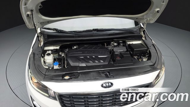 Kia Canival 2019 — photo 6