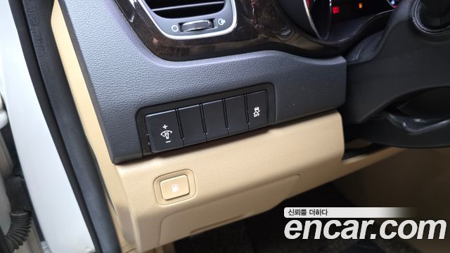 Kia Canival 2019 — photo 27