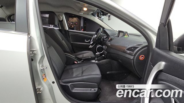 Renault Korea SM3 2010 — photo 12