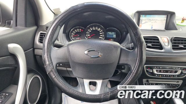 Renault Korea SM3 2010 — photo 15