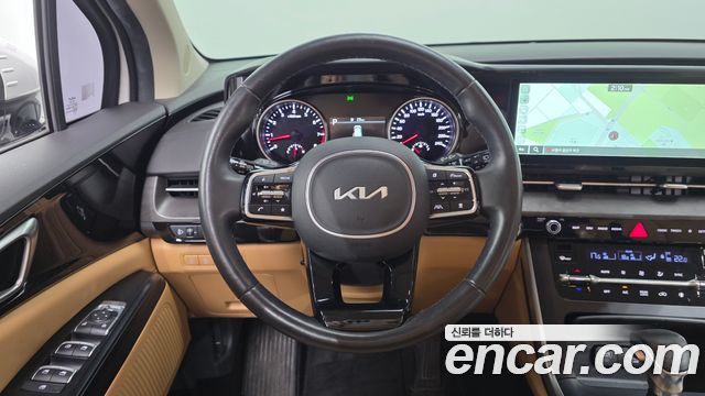 Kia Canival 2023 — photo 19