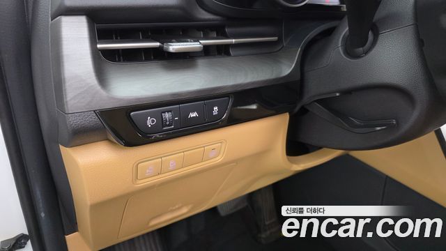 Kia Canival 2023 — photo 24