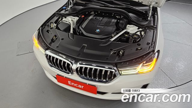 BMW Gran Turismo 2022 — photo 6