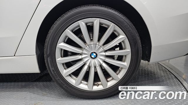 BMW Gran Turismo 2022 — photo 7