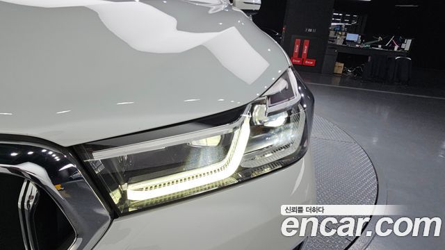 BMW Gran Turismo 2022 — photo 8