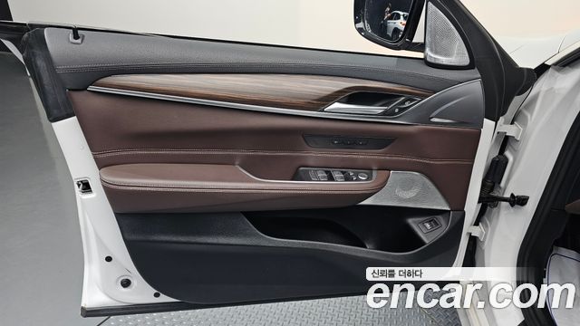 BMW Gran Turismo 2022 — photo 14