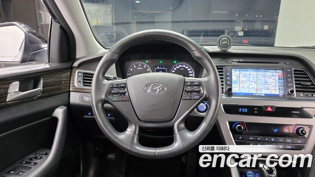 Hyundai Sonata 2015 — photo 20