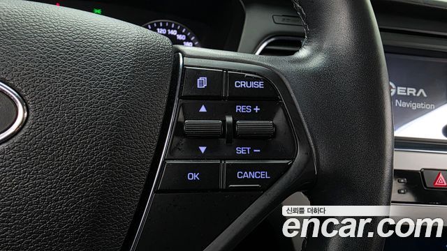 Hyundai Sonata 2015 — photo 24