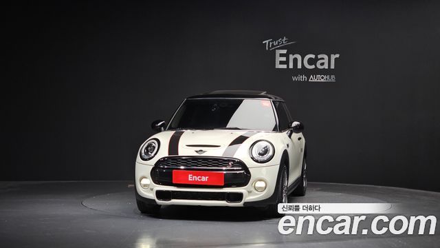 Mini Cooper 2017 — photo 3