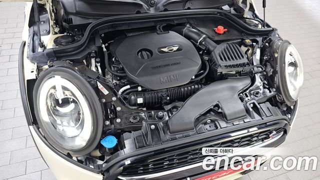 Mini Cooper 2017 — photo 6
