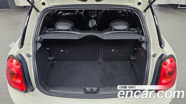 Mini Cooper 2017 — photo 20