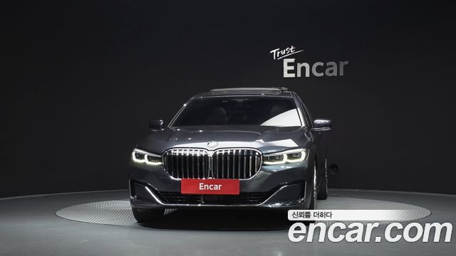 BMW 7-Series 2020 — photo 3