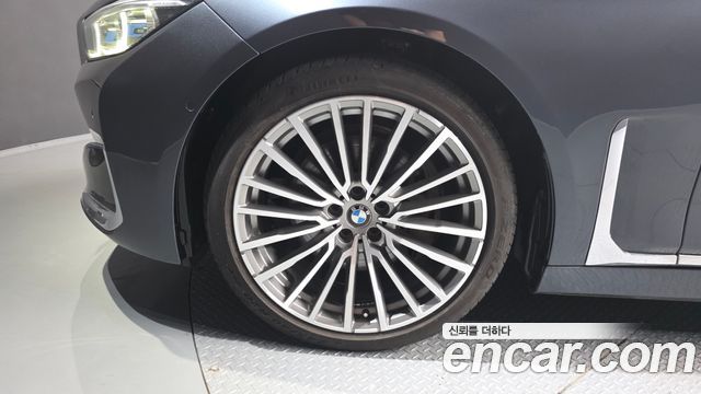BMW 7-Series 2020 — photo 5