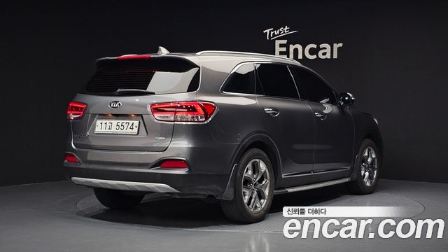 Kia Sorento 2015 — photo 2