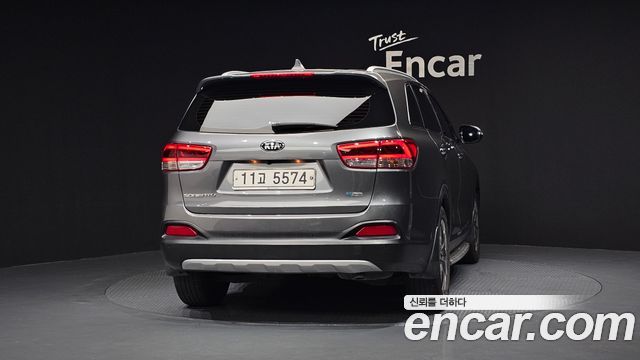 Kia Sorento 2015 — photo 4
