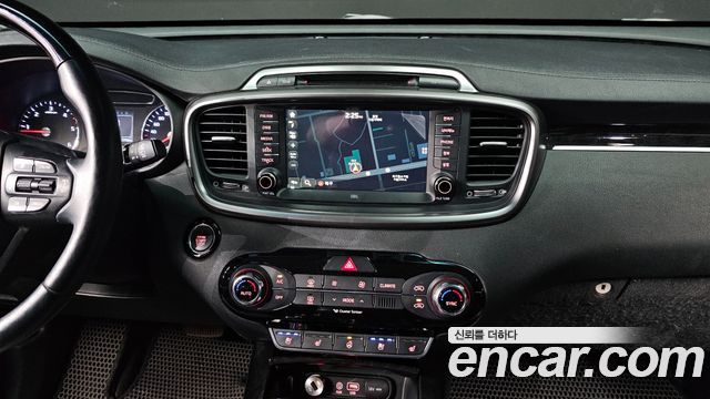 Kia Sorento 2015 — photo 13